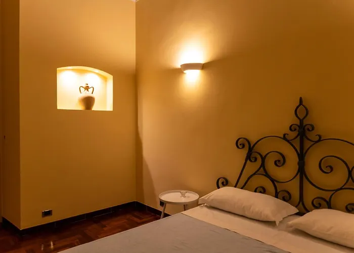 Sulla Via Del Teatro Апартаменты Бари