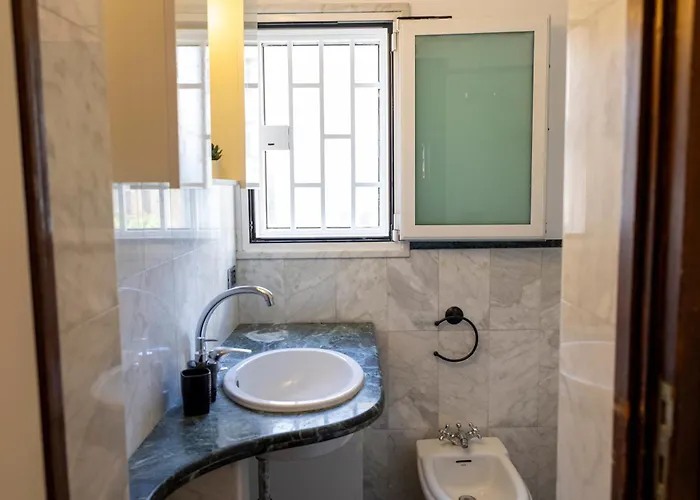 Sulla Via Del Teatro Апартаменты